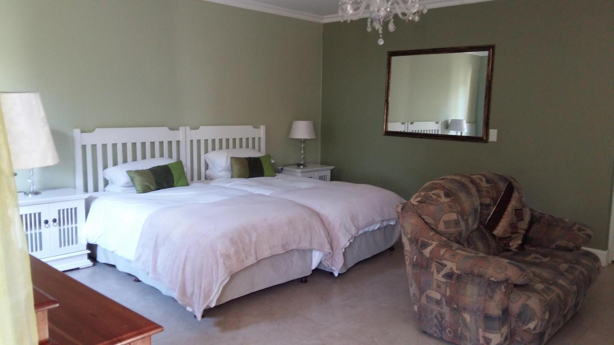 Mooring House Hotel Somerset West Room photo